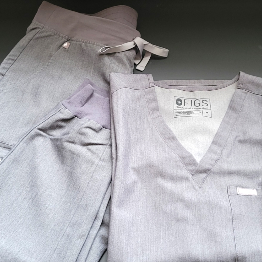 FIGS Heather Grey Set